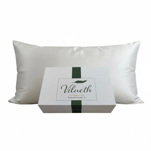 funda de seda blanca